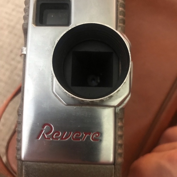 Vintage Revere model “50 8mm Camera - Picture 8 of 13